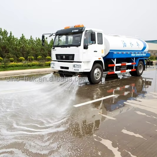 Водоразбрызгиватель Howo 6x4, 20000 л, резервуар для воды из нержавеющей стали, верхняя сигнализация, передняя пробойная система