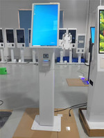Borne de libre-enregistrement numérique à écran tactile pour hôtels et aéroports, terminal de point de vente en réseau avec surveillance à distance et impression de cartes d'embarquement