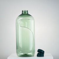 Usine chinoise 500ml 16oz Bouteille en plastique Design plat résistant aux chutes pour le lavage du corps et la lotion capillaire