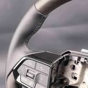 พวงมาลัยไม้แบบกำหนดเองสำหรับ Toyota Hilux Land Cruiser Hilux <span class=keywords><strong>Fortuner</strong></span> Camry A91 MK5 105 120 200 Series - Product Image 6