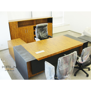 Bureau de direction/table moderne et traditionnel 2026 avec pieds en métal thermolaqué, certifié Green Guard, personnalisable, vente directe usine pour bureau - Product Image 3