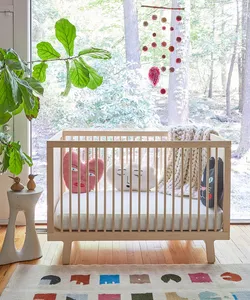 Living Room Furniture Custom Made Wood Baby Crib Solid Oak Wood