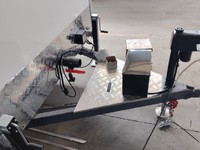 Toilettes portables de luxe pour l'extérieur, remorque de camping avec panneaux sandwich pour utilisation en parc
