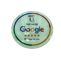 Carte NFC en acrylique personnalisée avec code QR pour avis clients, incluant des outils d'analyse et une page d'accueil personnalisable
