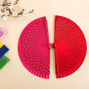 <span class=keywords><strong>Abanico</strong></span> de Baile Español de Colores <span class=keywords><strong>con</strong></span> Puntos Rojos, Tema Floral, Patrones de Doble Cara, Varillas de Madera, Pintado a Mano - Product Image 4