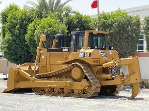 Bulldozer sobre orugas CAT D8R usado en buenas condiciones Precio barato con motor y bomba originales Venta caliente en Shanghai - Product Image 3