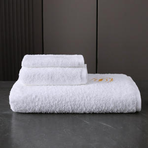 Ensemble de <span class=keywords><strong>3</strong></span> serviettes blanches luxueuses 100% coton épaisses ultra absorbantes de qualité hôtelière et <span class=keywords><strong>spa</strong></span> - Product Image 3