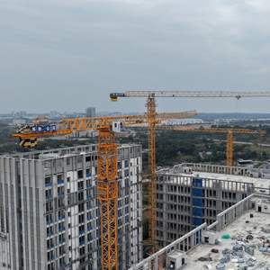 Grue à tour à plateau plat DAHAN QTZ500(8530) de haute qualité, 25 tonnes, avec moteur, portée 85 m, hauteur maximale 350 m, 500 t.m, neuve - Product Image 2