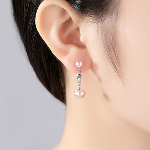 Venta al por mayor de alta calidad S925 Plata Perla natural de agua dulce largo circón pendientes colgantes joyería de moda para mujer - Product Image 2