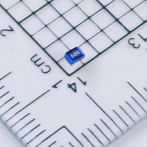 Factory Direct FHW0805UC068JGT 0805 2012 Inductors Wire Wound Inductors 68nH 5% 500mA 0.38ohm - Product Image 1