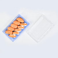 Conteneur alimentaire rectangulaire jetable en PET personnalisé pour la vente en gros, barquette à sushi bleue en plastique pour la livraison et la restauration