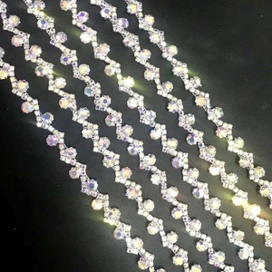 258 कारखाने की आपूर्ति स्ट्रैस गैंडा चेन ट्रिम यार्ड पर सस्ते 9 मिमी क्रिस्टल कप चेन सिलाई - Product Image 2