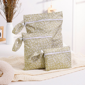 26*36Cm all'ingrosso impermeabile PUL panno di stampa pannolino riutilizzabile bagnato secco sacchetto per pannolini borsa per <span class=keywords><strong>mamma</strong></span> - Product Image 1