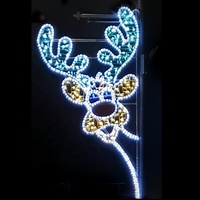 Tamaños personalizados 5 '6' 7 '8' 2D Santa Motif Lights Decoraciones navideñas montadas en postes iluminados comerciales para City Street
