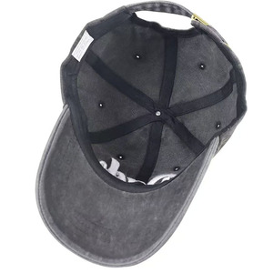 Casquette en coton lavé personnalisée avec broderie <span class=keywords><strong>Maman</strong></span> Papa, style vintage EST 2026, pour couple ou famille, cadeau, usine BSCI, MOQ 50, échantillon en 3 jours - Product Image 3