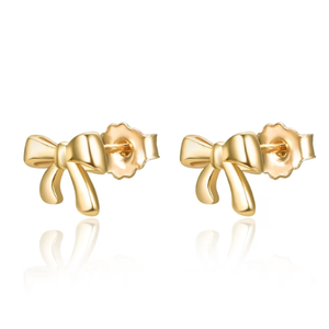 Magnifiques mini boucles d'oreilles clous papillon en argent S925, brillantes, pour usage quotidien - Product Image 1