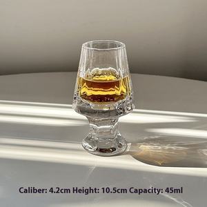 Verre à whisky rayé en cristal, style moderne et épuré, écologique, compatible lave-vaisselle et micro-ondes, pour la dégustation de whisky - Product Image 6