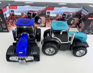 Nuevo diseño de tractores de 1800mAh 12W, Radio FM portátil BT para fiestas de escritorio, minialtavoz FM de karaoke con radio, <span class=keywords><strong>2</strong></span> unidades - Product Image 5