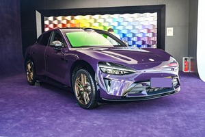 Nuova Auto Elettrica EV ad Alta Velocità 240 Km/h, 5 Porte, 5 Posti, SUV YU7 - Product Image 2