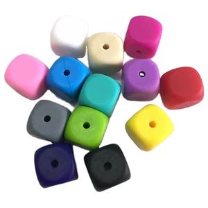 Agent de rigidification en caoutchouc de <span class=keywords><strong>silicone</strong></span> de qualité alimentaire pour la production de moules alimentaires en <span class=keywords><strong>silicone</strong></span> à terminaison vinyle - Product Image 3