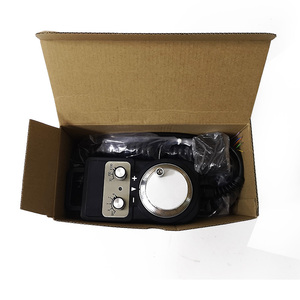 RT067-MK2-T SUMTAK Piezas para Máquinas CNC, Control Remoto Portátil MPG - Product Image 5