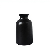 Vas Keramik Minimalis Modern untuk Dekorasi Rumah Gaya Nordik Pot Bunga Kecil dengan Tali Jute untuk Meja & Hiasan Tengah Pernikahan