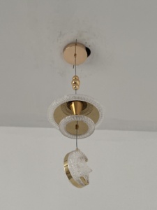 Usine <span class=keywords><strong>pas</strong></span> <span class=keywords><strong>cher</strong></span> prix éclairage décoratif chambre intérieure <span class=keywords><strong>cuisine</strong></span> restaurant or hôtel de luxe LED lustre suspension - Product Image 2