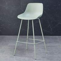 Tabouret de bar moderne à hauteur fixe, assise courbée monobloc, cadre coloré thermolaqué pour bar, restaurant, bistrot, extérieur, hôtel, salle à manger
