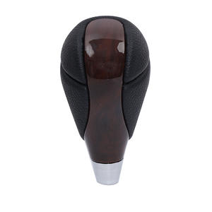 Palanca de Cambios Automática Lexus con Diseño Ergonómico en Cuero y Madera para Lexus ES300 GS300 - Product Image 1