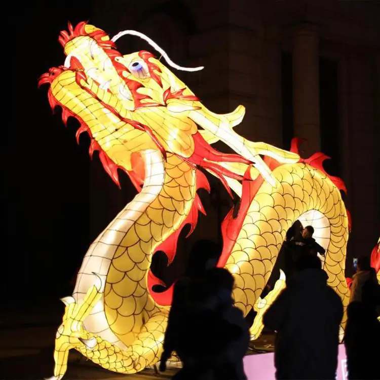 Lentera Cina lentera festival Natal ornamen zodiak raksasa Hewan lentera led sutra naga untuk dekorasi Tahun Baru