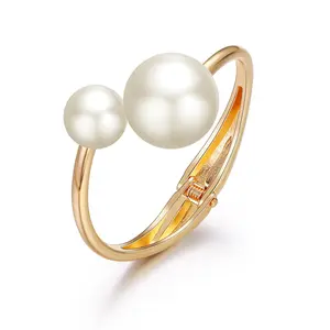 SZ60031 New Trendy Gold Color Alloy Round Geometric Big Pearls Bracelet