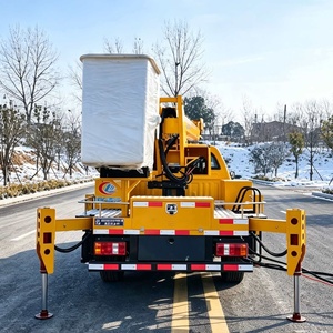 Camion plateforme élévatrice isolé d'une marque réputée, à double compartiment de 20 mètres, utilisé pour l'entretien des lignes électriques, diesel - Product Image 6