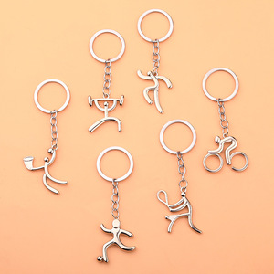 Porte-clés Athlète en Forme de Bâtonnet en Alliage de Zinc avec Anneau Démontable pour Cadeau de Casier d'Équipe Sportive - Product Image 1