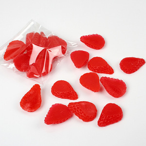 Vente directe d'usine d'accessoires en PVC simulant des tranches de fraises, matériaux pour la fabrication de gâteaux simulés, bijoux faits main DIY - Product Image 1