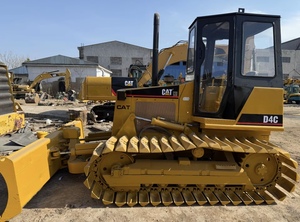 รถดันดิน Caterpillar D4C มือสอง น้ำหนัก 10 ตัน ใช้งานน้อย พร้อมหัวต่อแบบ Quick Coupler และหัวเจาะ ได้รับการรับรองมาตรฐาน CE - Product Image 3