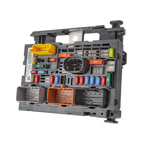 Boîte à fusibles BSM adaptable à pour 307 Peugeot 308 Logo 408 <span class=keywords><strong>508</strong></span> 3008 4008 Citroen Sega Compartiment moteur Systèmes électriques automatiques - Product Image 1