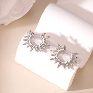 Boucles d'oreilles simples Boucles d'oreilles à la mode en forme d'étoile Bijoux et accessoires en gros sans décoloration - Product Image 4