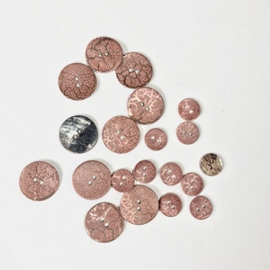 Kích thước tùy chỉnh màu sắc 2 lỗ màu đỏ may nút vỏ bào ngư với sequins flatback nickel-miễn phí - Product Image 6