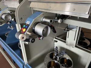 Siêu <span class=keywords><strong>Twister</strong></span> tốc độ cao hai-cho-một Xoắn Máy Điều kiện Mới tập trung doffing thiết bị vòng quay phương pháp - Product Image 3