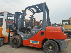 TOYOTA30 chariot élévateur d'occasion d'occasion machinerie de construction TOYOTA30 7F FABRIQUÉ AU JAPON TOYOTA30 en vente bon marché - Product Image 2