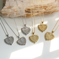 Mode Laiton Plaqué Or Coeur Charmes Lettres Pendentif Femmes Collier