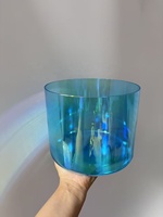 Bol chantant en cristal de quartz pur à 99,99 % de qualité supérieure, bol chantant en cristal d'alchimie cosmique bleu romantique pour la guérison par le bain sonore