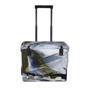 Plastic Large Custom Cooler Plastic Can Beer Insulated Food Box Ice Chest Cooler Box With Wheel For Outdoor Fishing
