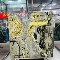 Dalle de marbre vert émeraude froid de luxe, pierre naturelle polie pour revêtement mural, comptoir, projet de villa et d'hôtel