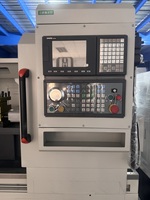Machine CNC à lit horizontal à haute rigidité CK6180, grande portée pour coupes lourdes