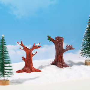 Árbol en Miniatura Simulado de Resina, Adorno Artesanal, Decoración Navideña con Escena de Nieve, para Uso en Interiores - Product Image 3