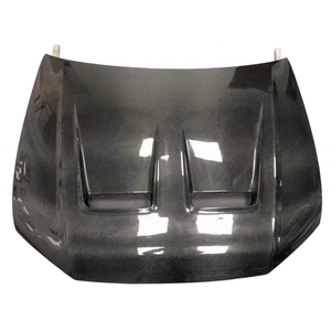 Capó Delantero de Fibra de Carbono Estilo M para Q8 RSQ8, Capó de Fibra de Carbono Mejorado - Product Image 1