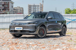 Voyah Free 2025 SUV Ibrido, Veicolo a Nuova Energia, 4WD, Guida a Sinistra, 5 Porte, Potenza 215kW, Velocità Massima 180km/h, Auto Usata in Vendita - Product Image 2