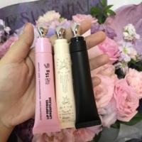 Nouveau Gloss Repulpant à l'Acide Hyaluronique Populaire, Baume à Lèvres Végétalien Personnalisable, Hydratant aux Peptides pour Lèvres