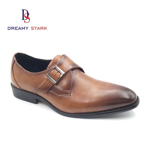 Chaussures à enfiler en PU brillant, texture luxueuse, logo personnalisé, confortables et légères, pour occasions formelles et sociales d'automne - Product Image 1